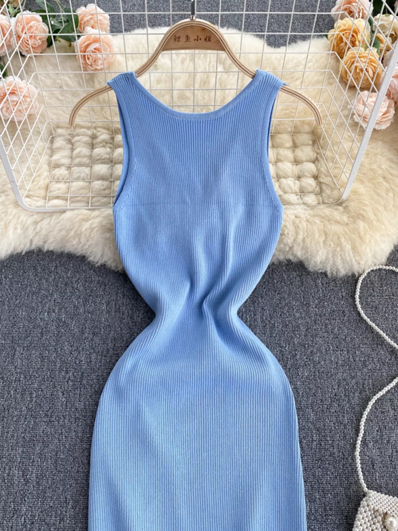 Knot Back Sleeveless Knit Bodycon Midi Dres