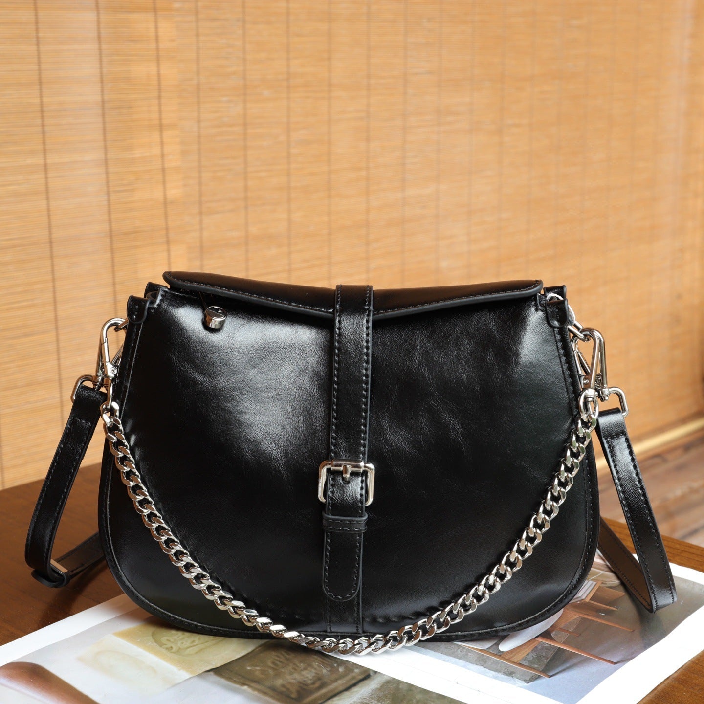 Cross-border Top-layer Genuine Leather Saddle Bag, Versatile And High-end Feeling, Women's Fashion Simple Shoulder Chain Underarm Bag