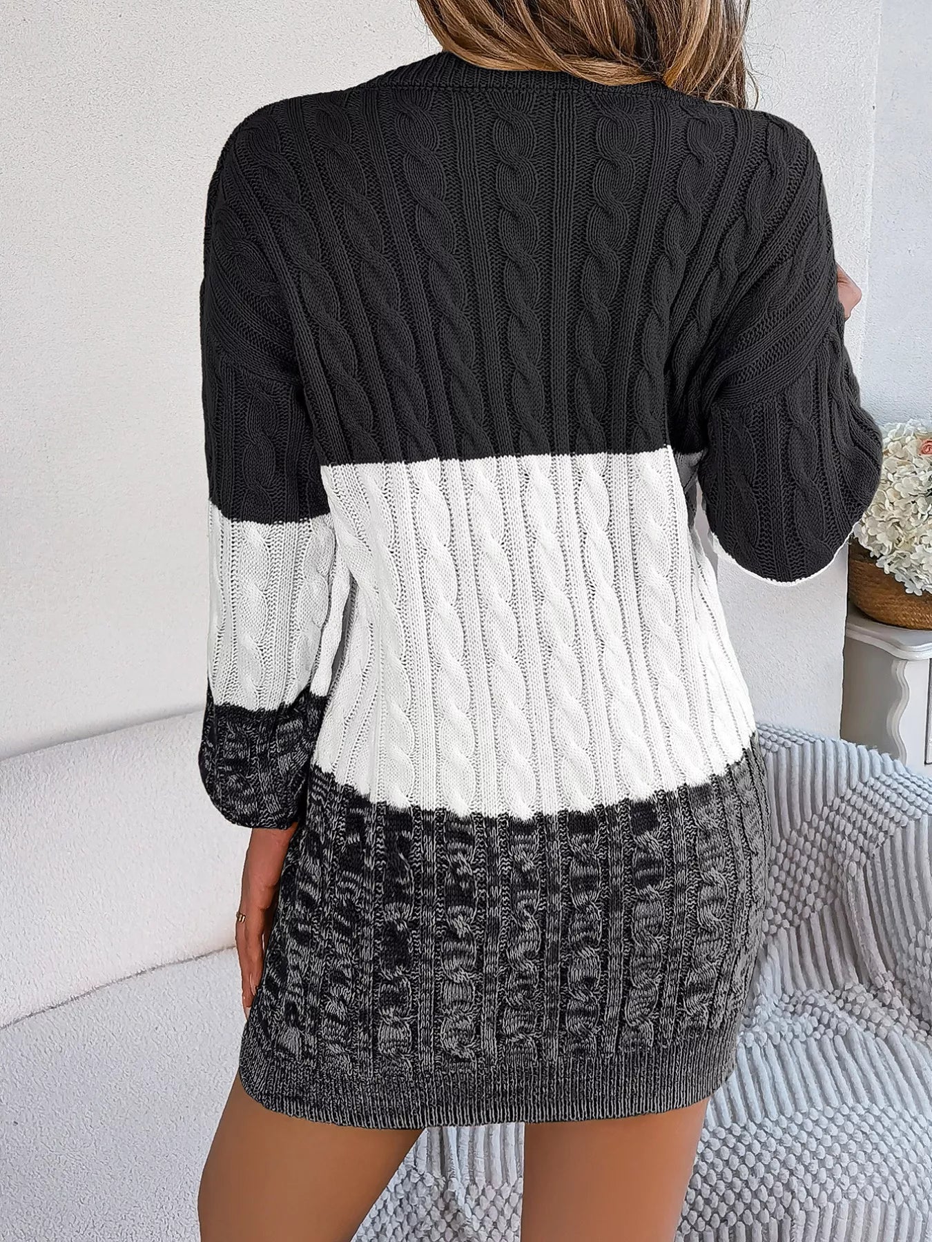 Color Block Cable Knit Sweater Dress with Textured Pattern