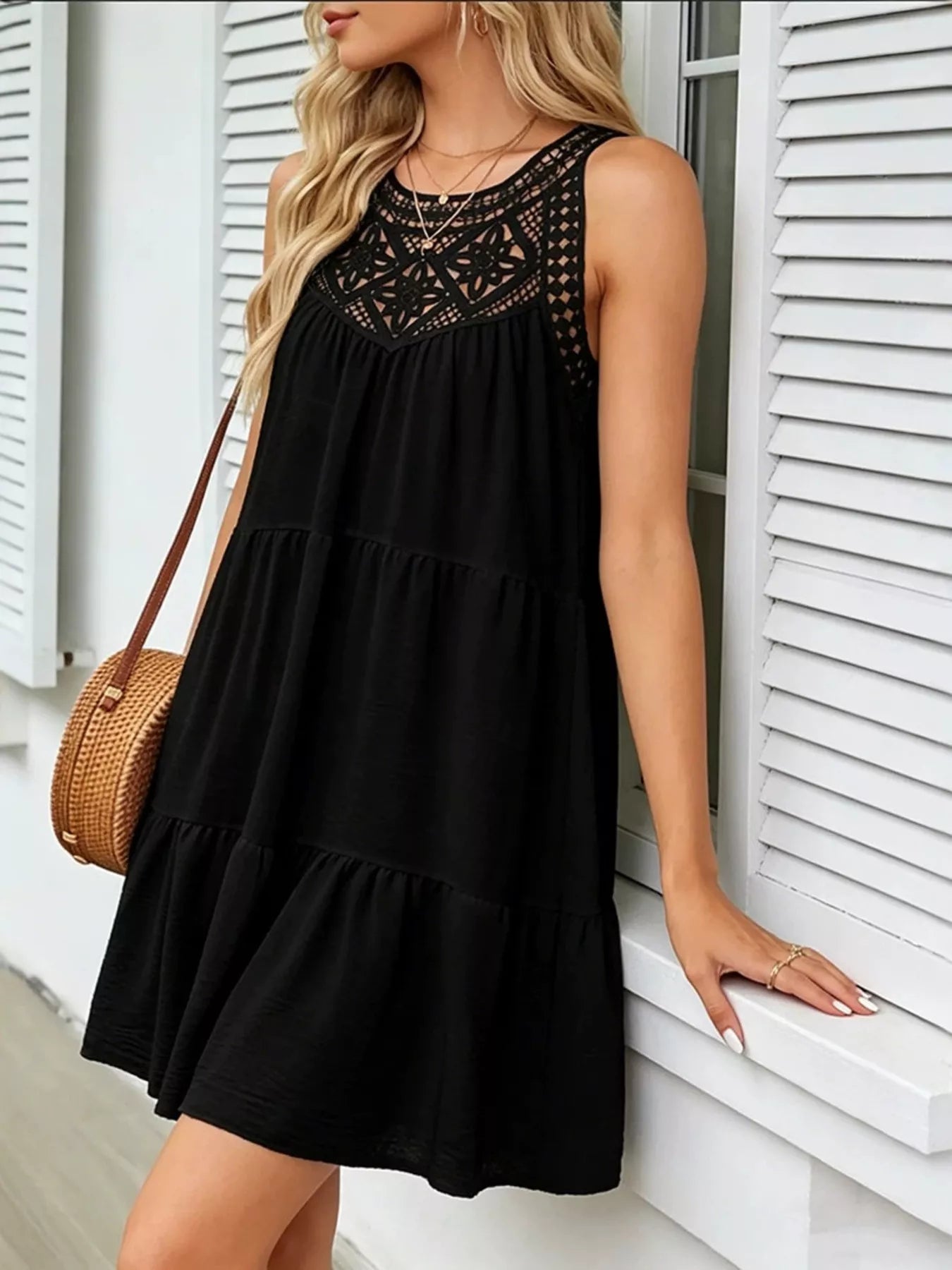 Lace Detail Sleeveless Dress