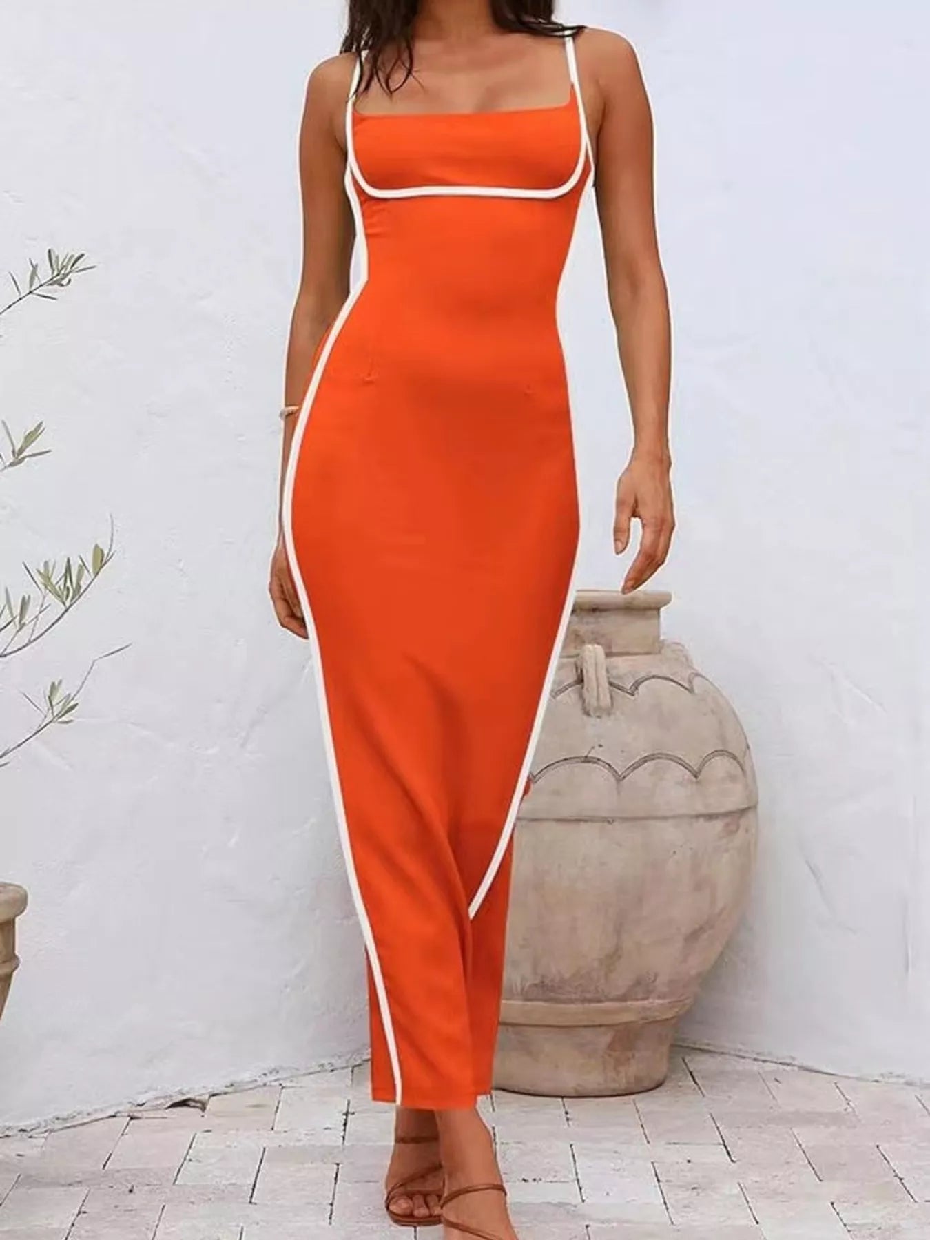 Contrast Trim Spaghetti Strap Maxi Dress