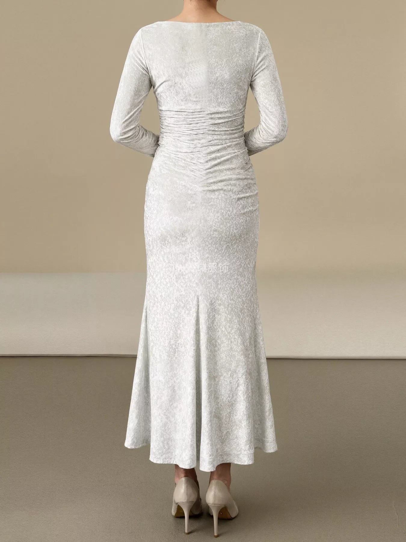 Velvet Ruched Bodycon Midi Dress