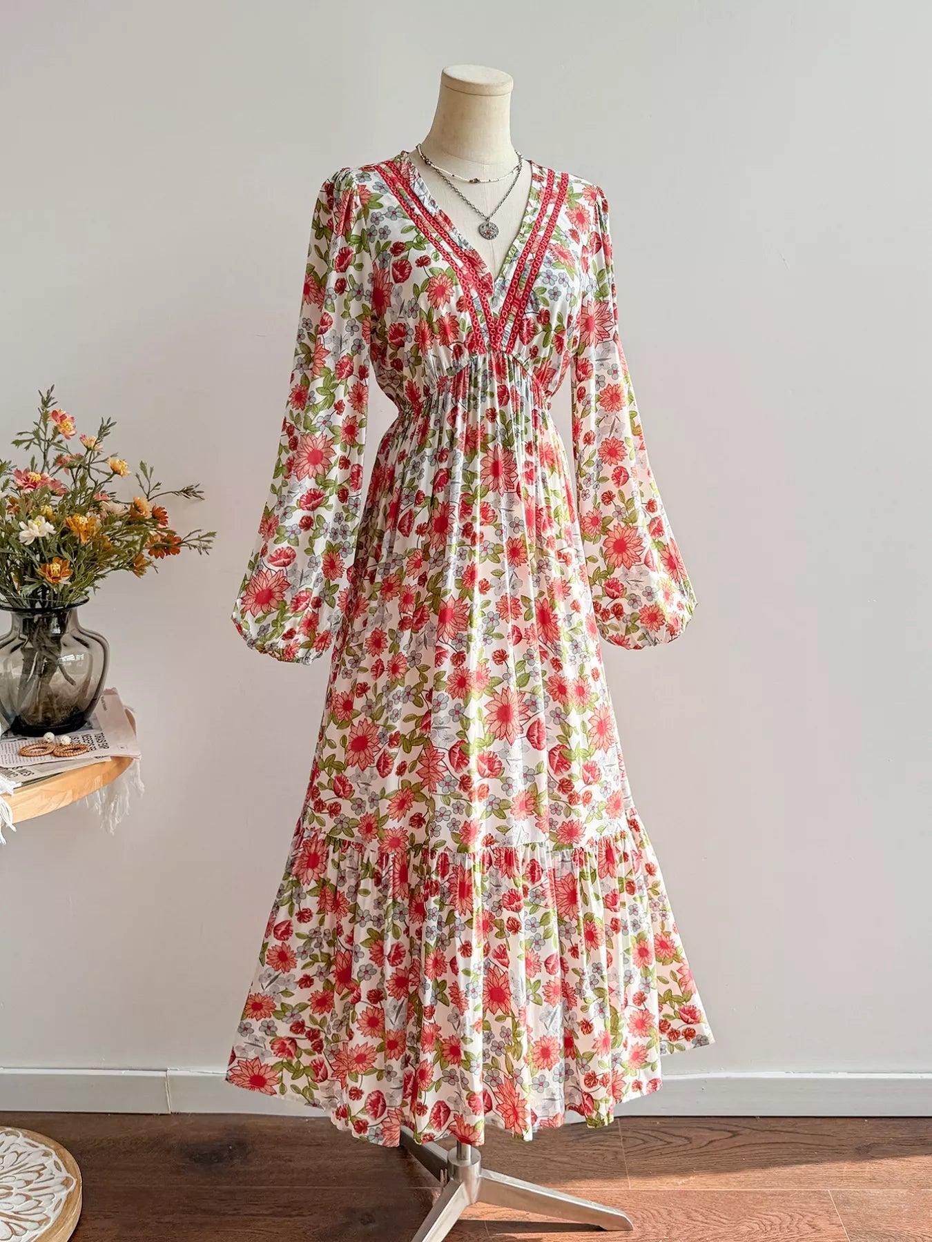 Floral Print V-Neck Bohemian Midi Dress