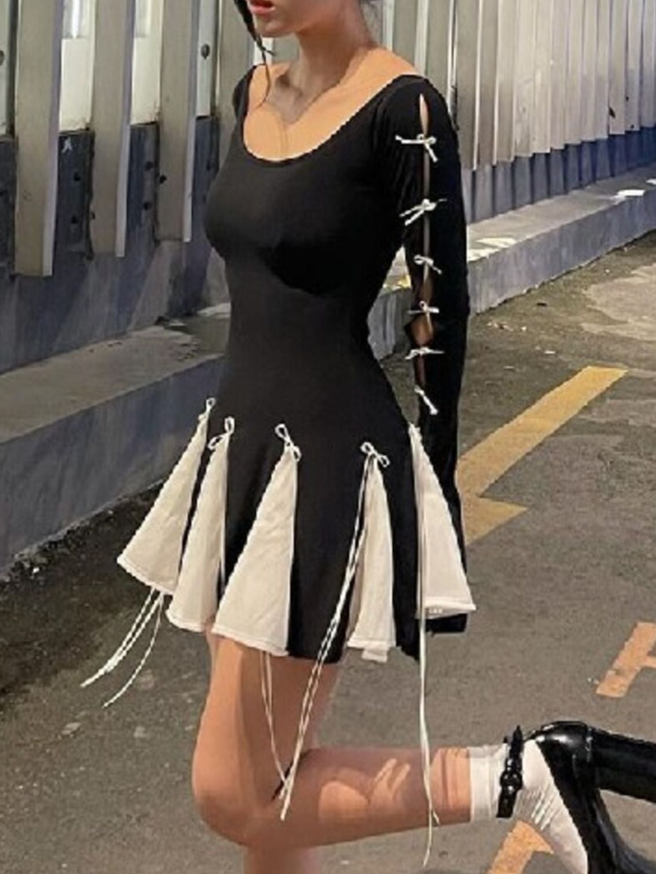 Two Tone Bowknot Decor Mini Dress