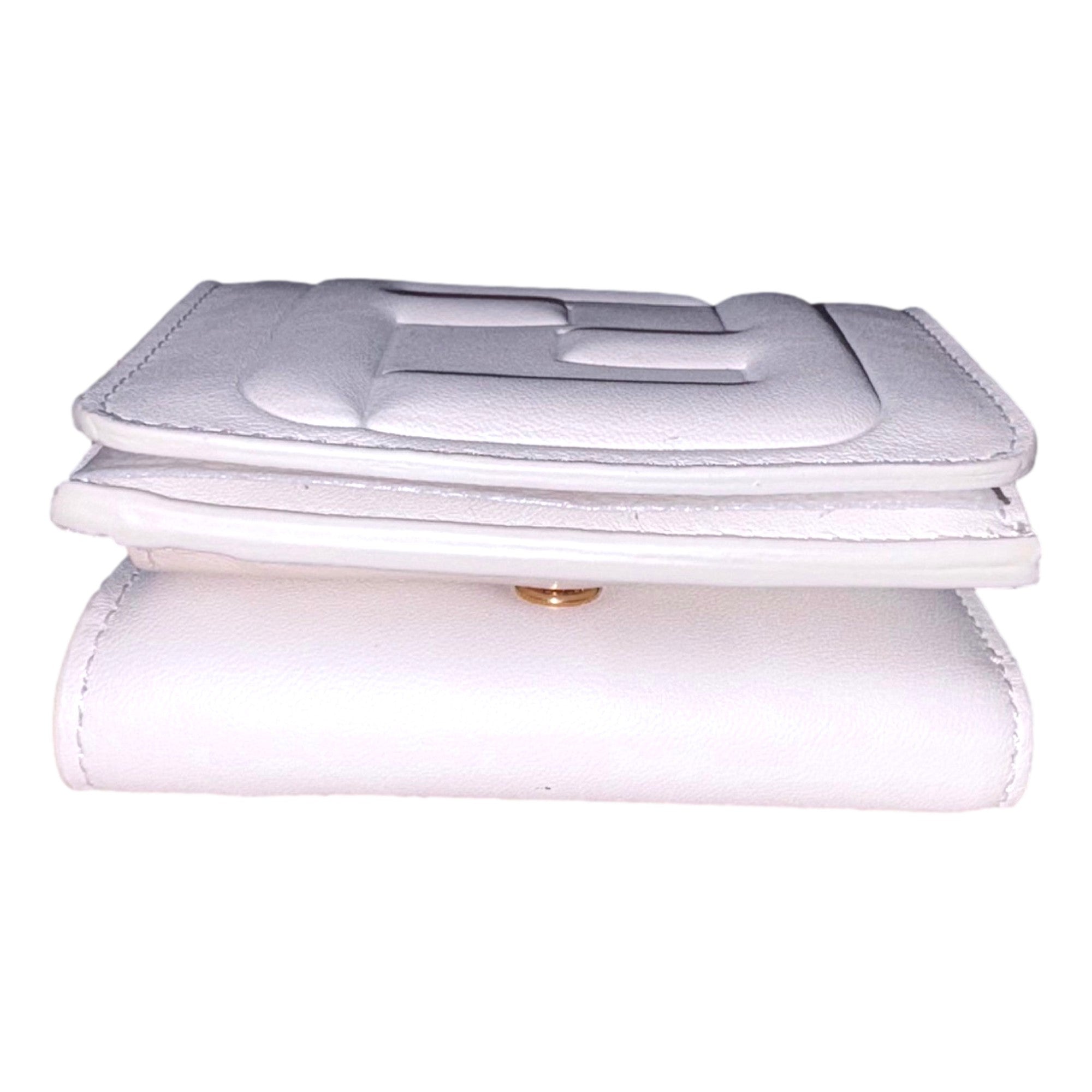 Fendi FF Cube Embossed Logo Bianco Ice White Leather Trifold