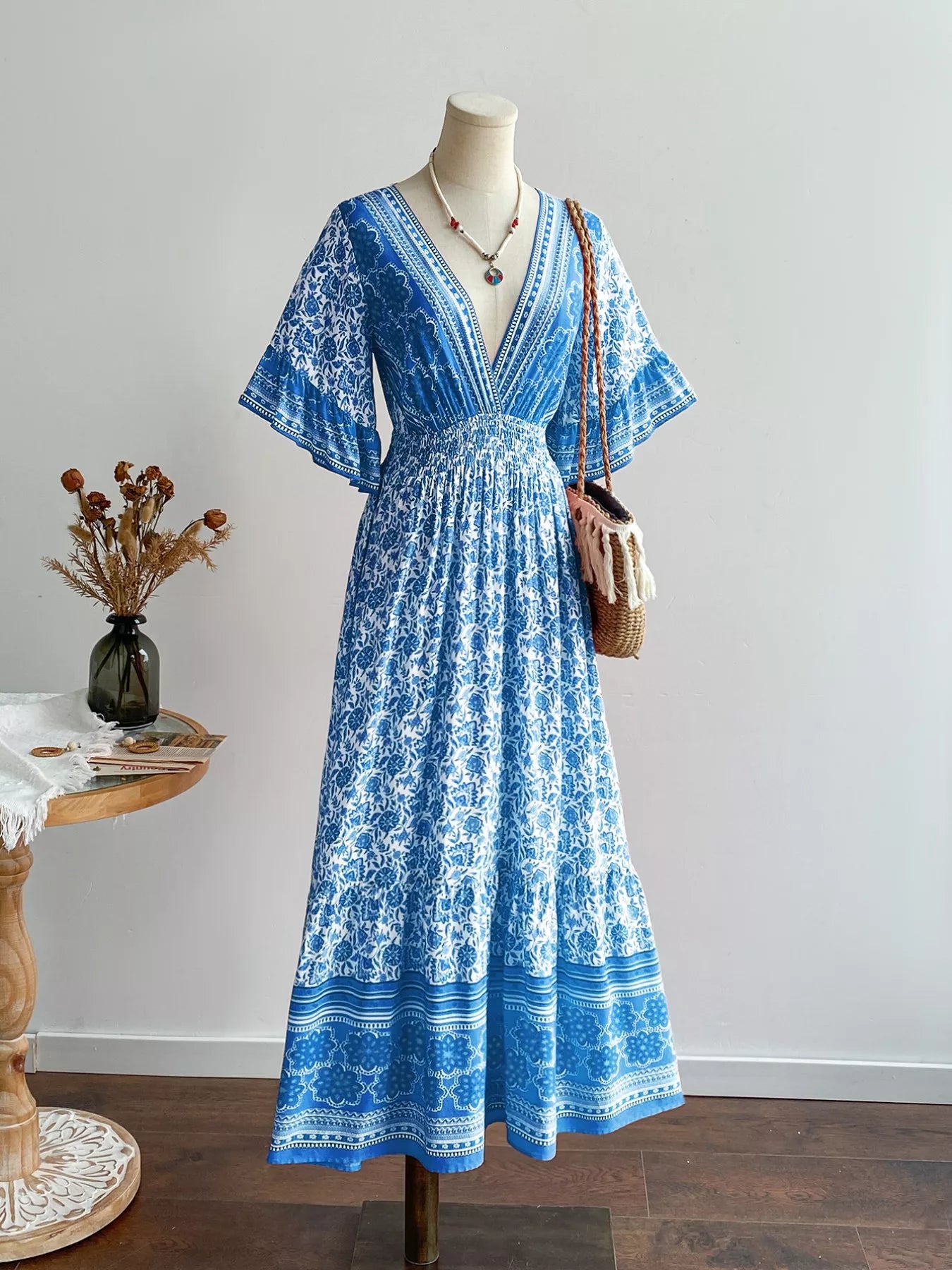 Floral Print Flounce Sleeve Dress