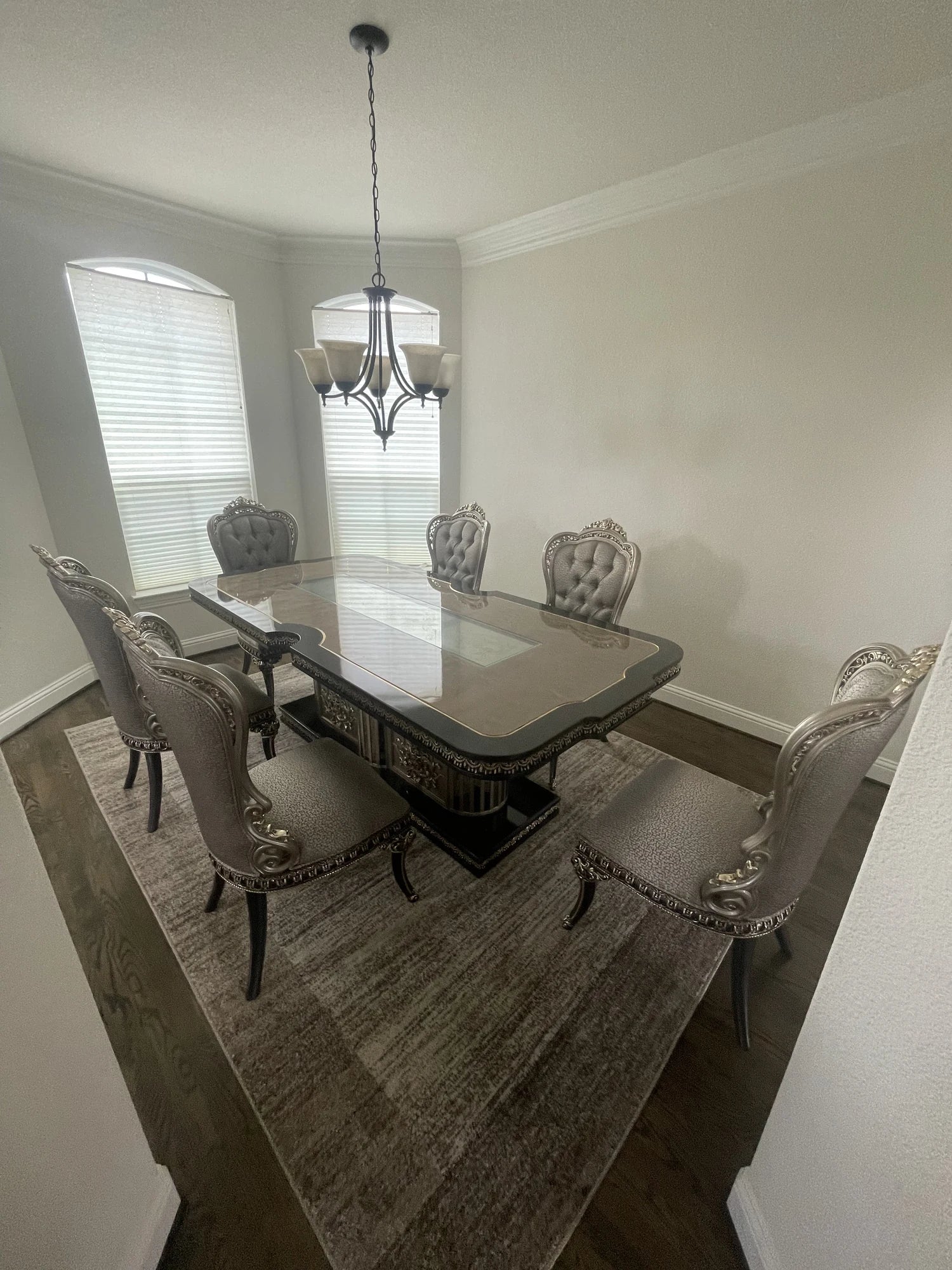 Huma Dining Table