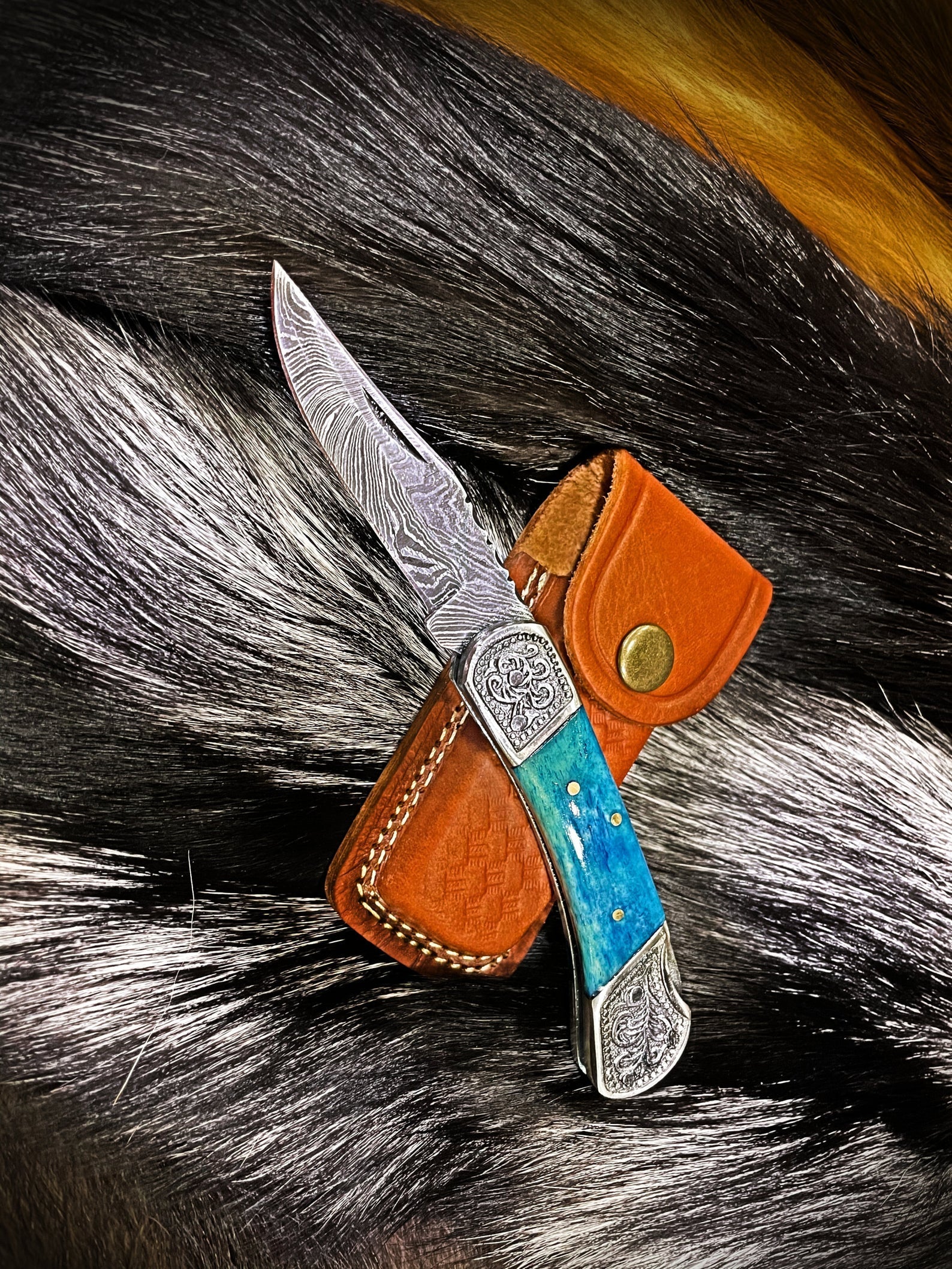 Pocket Knife Dyed Blue Bone 6.5'' Damascus Steel Knife Steel Bolster Back Lock Folding Knife TF-010B