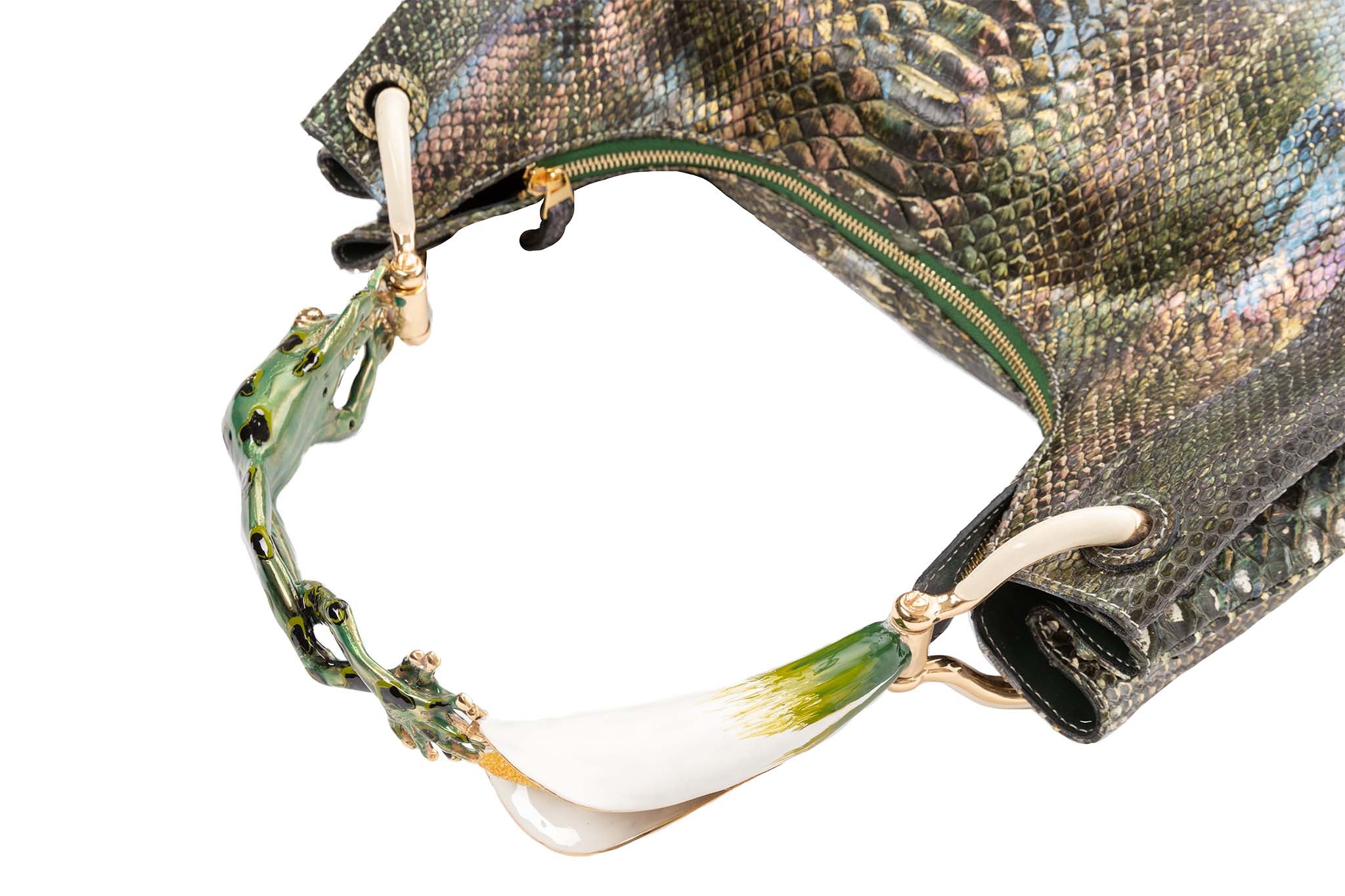 The Bullfrog & Lily Bag