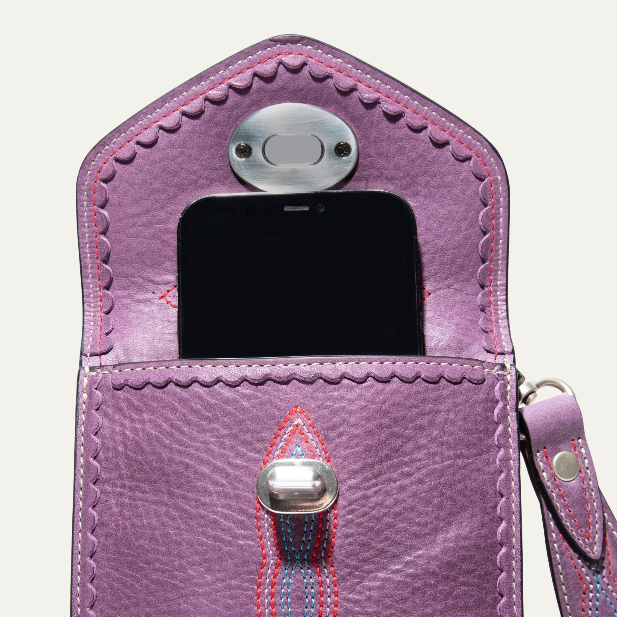 LASSO PHONE CROSSBODY - Overture Gifts