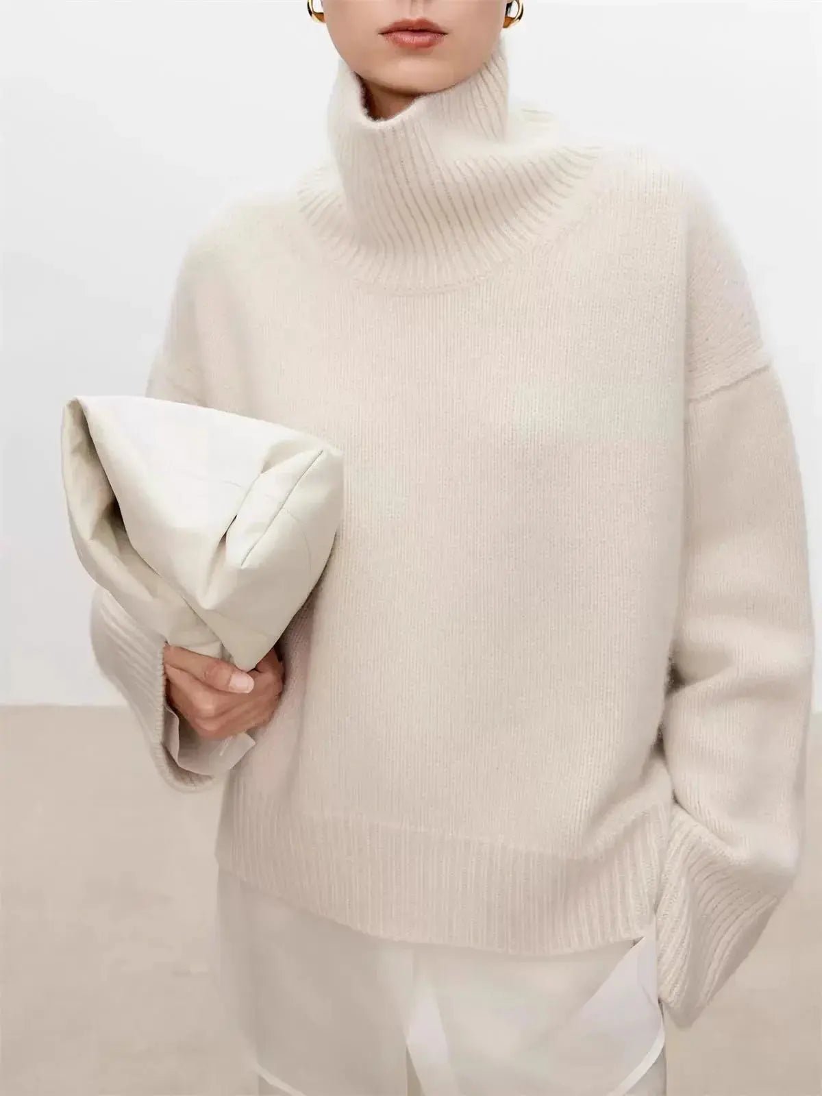 Luxurious Pure Cashmere Turtleneck Sweater - Overture Gifts