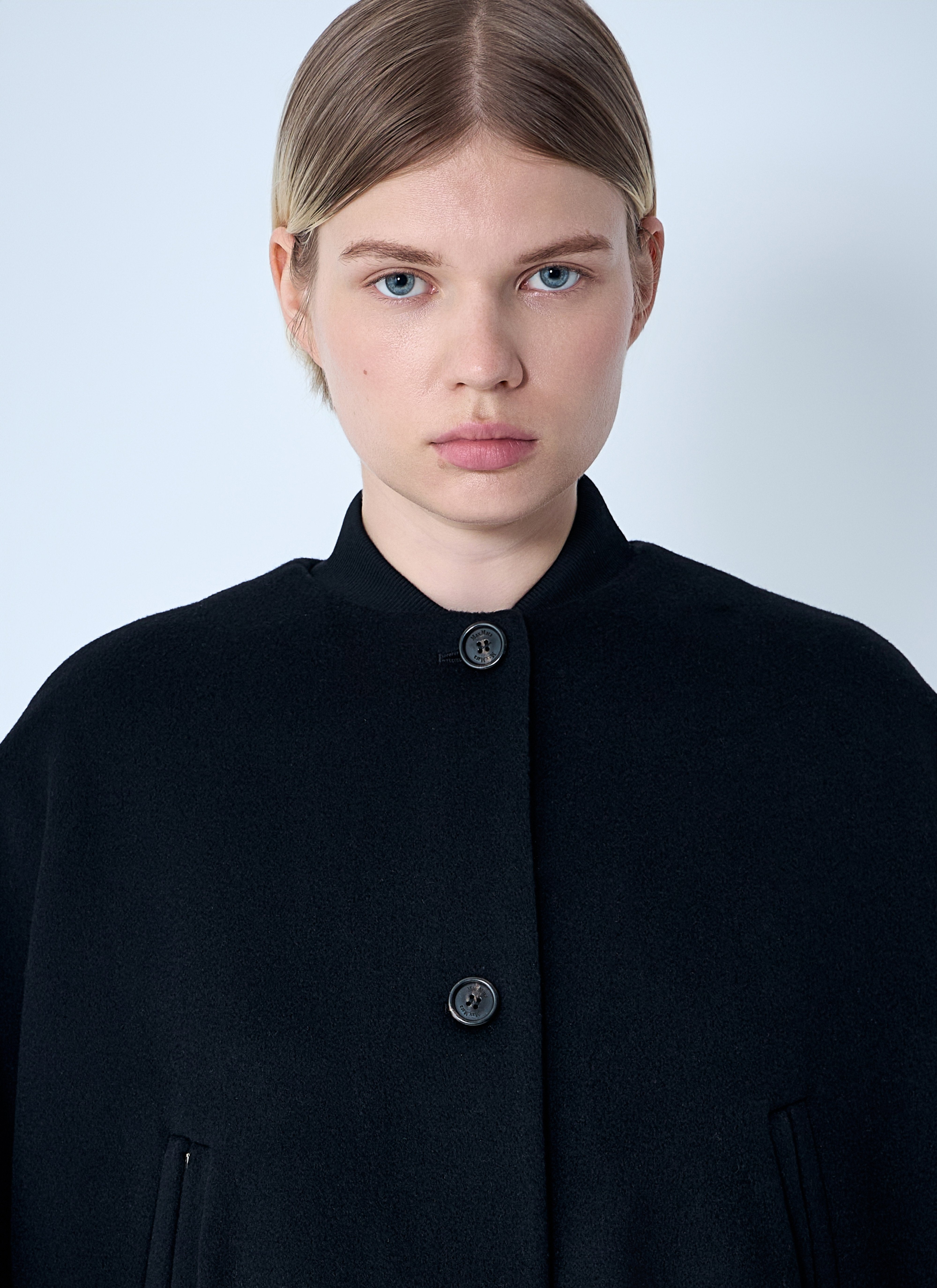 Max Mara Women Cashmere Cropped Sleeve Jacket