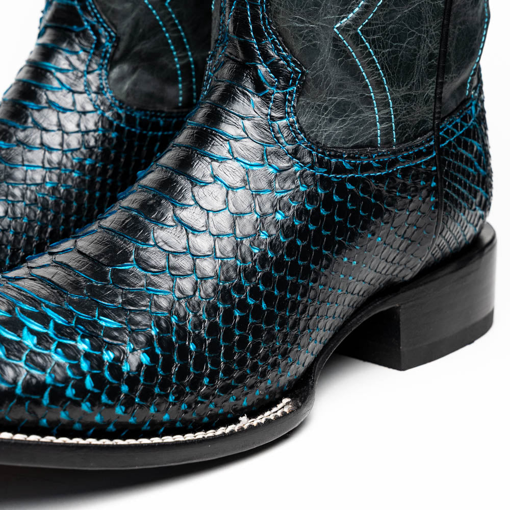 Missouri Black / Blue Boots