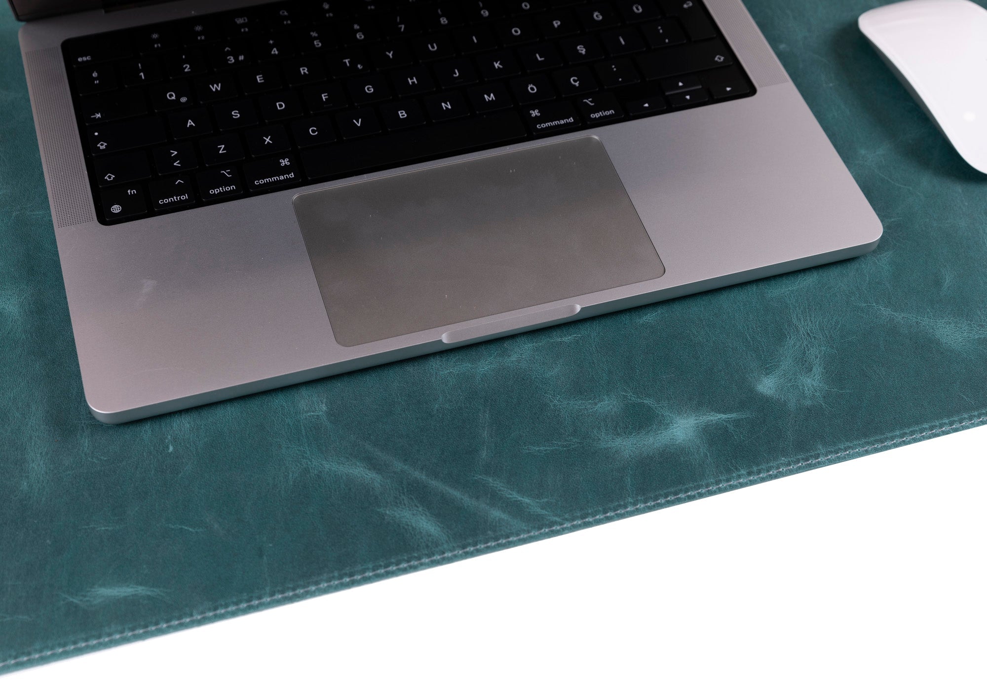 Natural Leather Desk Mat (91 cm x 48 cm) - Overture Gifts