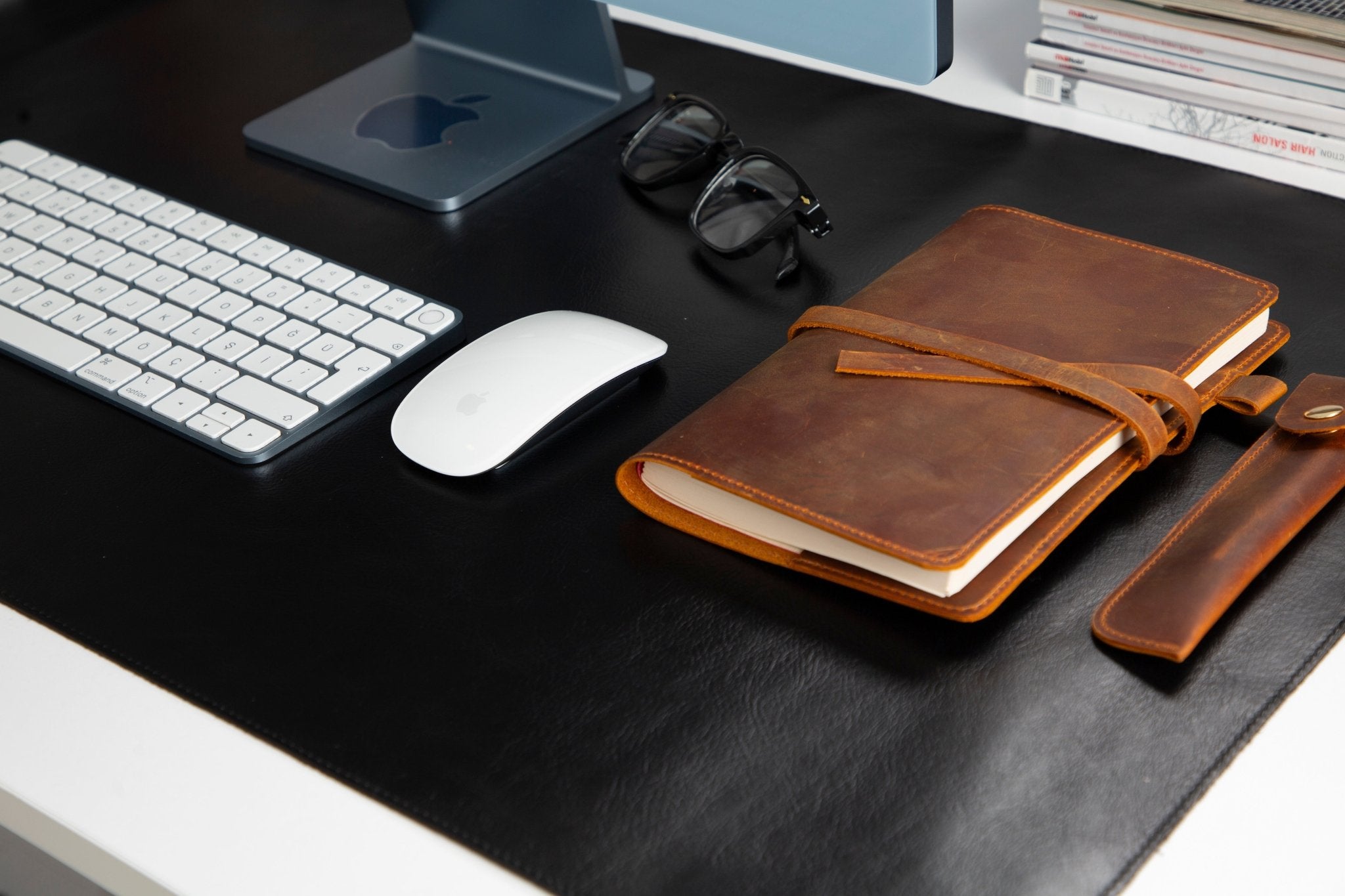 Natural Leather Desk Mat (91 cm x 48 cm) - Overture Gifts