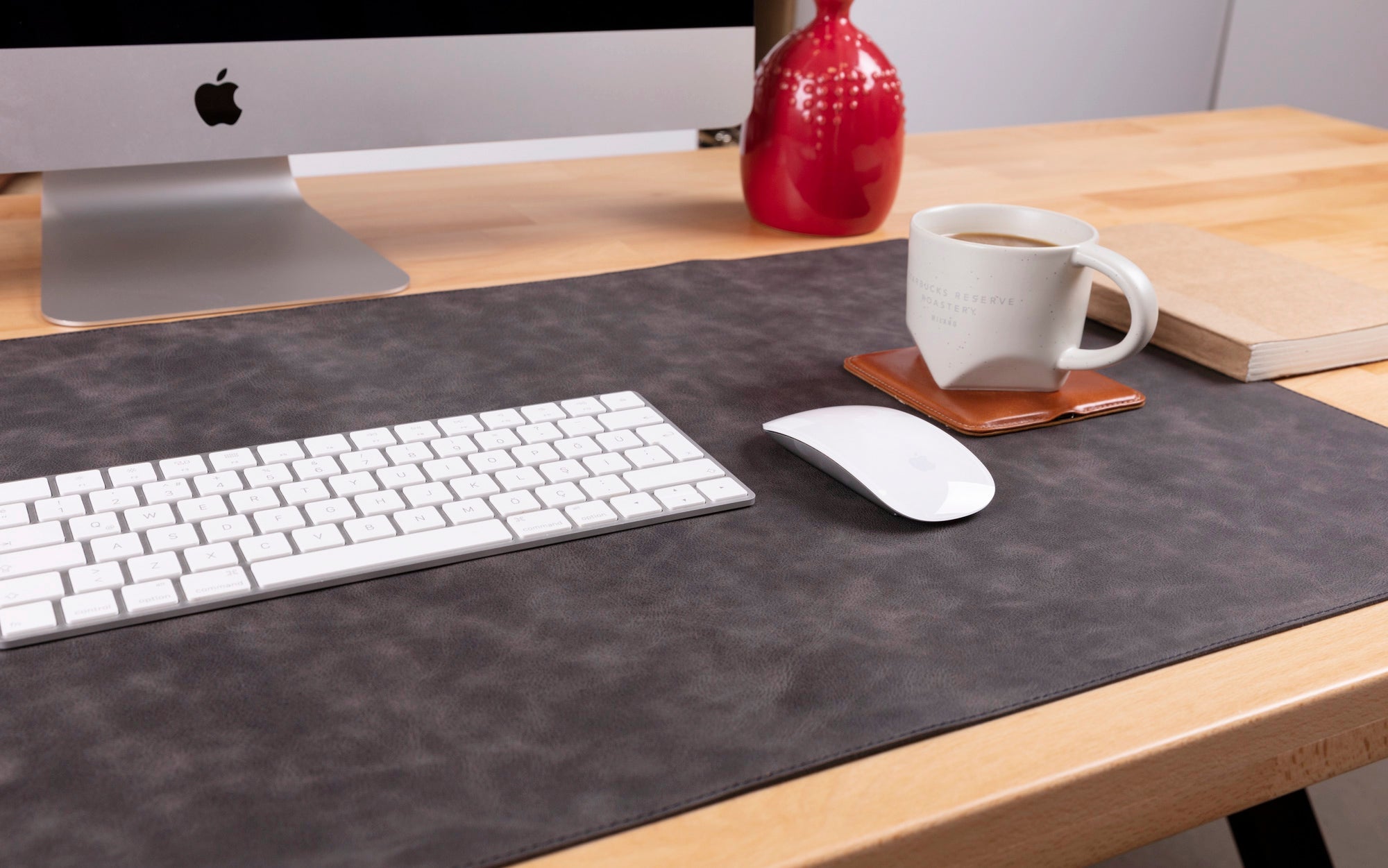 Natural Leather Desk Mat (91 cm x 48 cm) - Overture Gifts