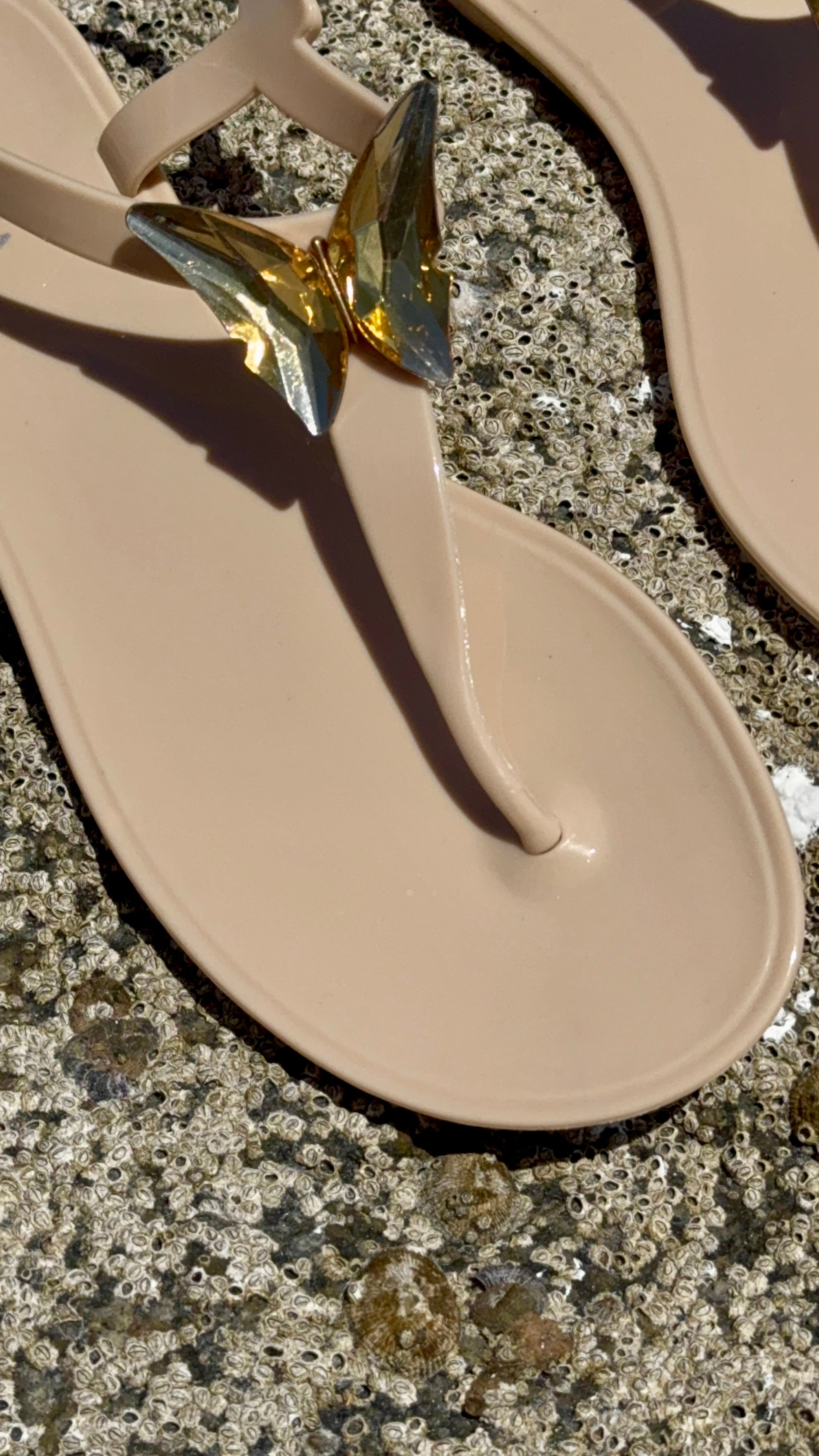ALIANA Nude Gel Beach Sandals