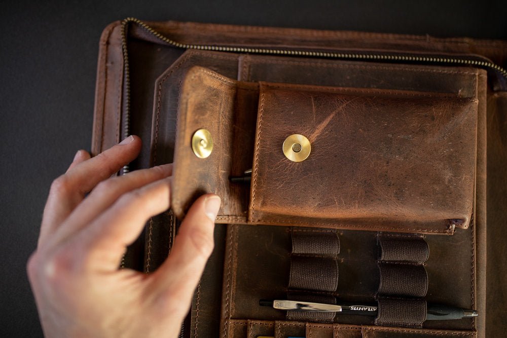 Nomad Leather Portfolio - Overture Gifts