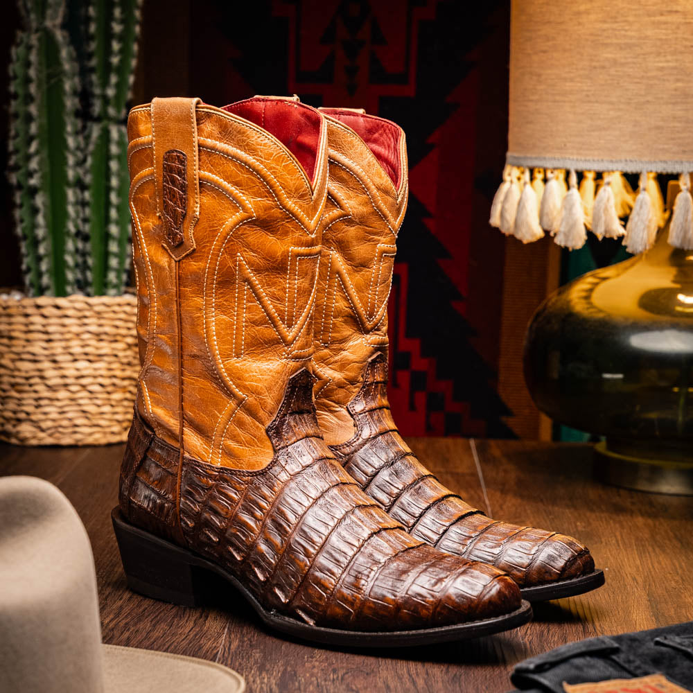 Phoenix Aged Maple Boots
