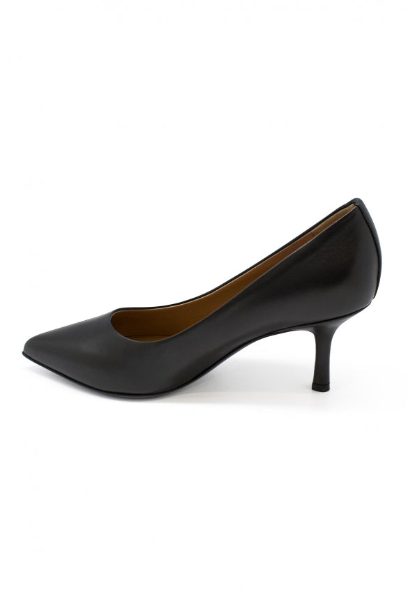 Walter Steiger Women Leather Pumps