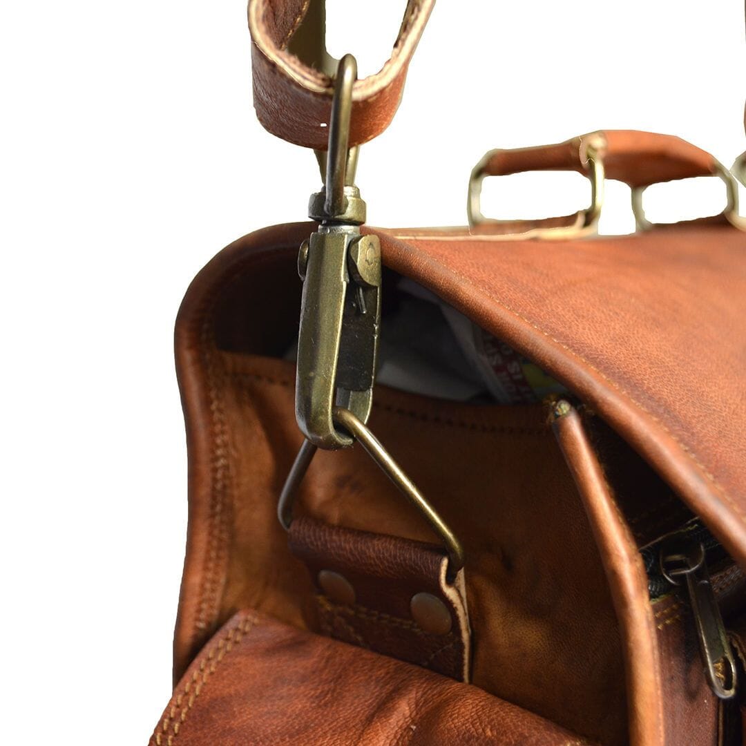The Robert Capa Camera Messenger - Overture Gifts