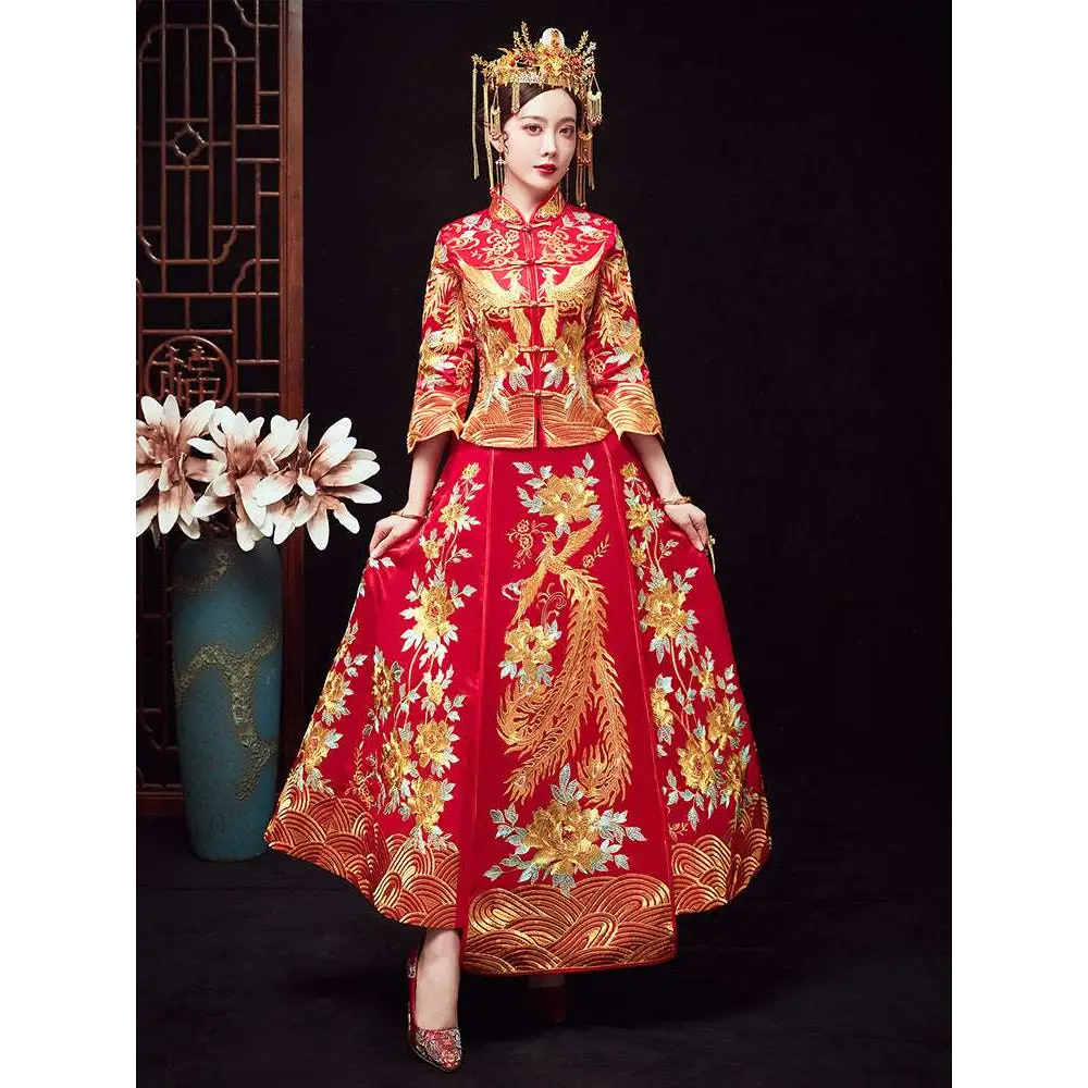 Traditional Chinese Dragon and Phoenix Robes Xiuhe Dress