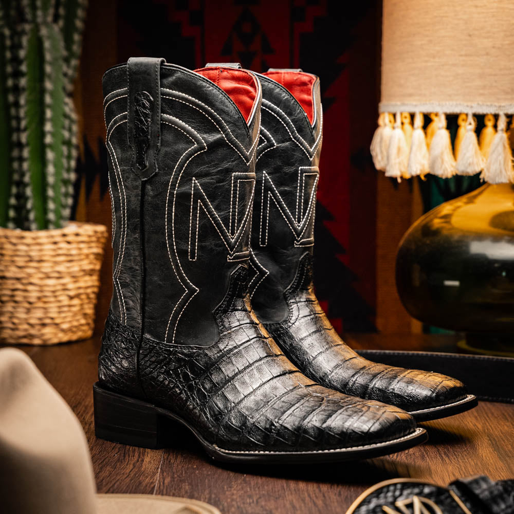 Tucson Black Boots