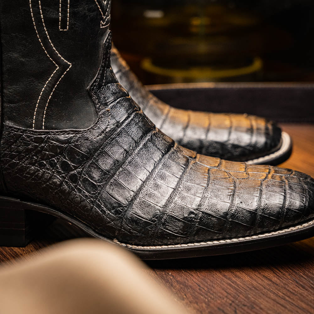 Tucson Black Boots