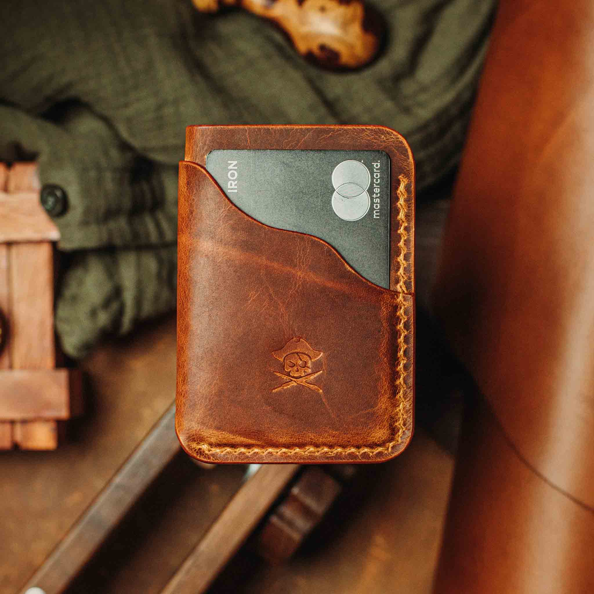 Venturer v2 – Minimalist Leather Wallet - Overture Gifts
