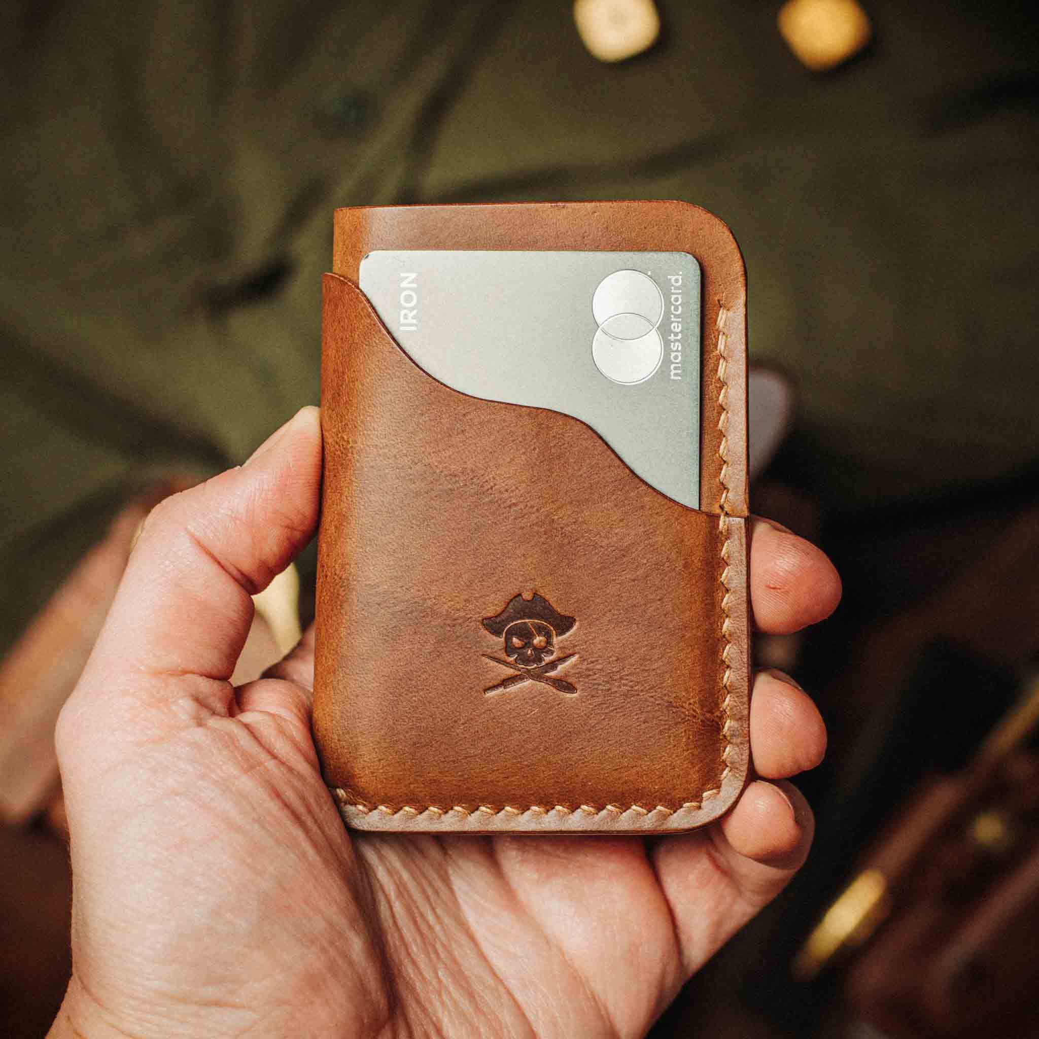 Venturer v2 – Minimalist Leather Wallet - Overture Gifts