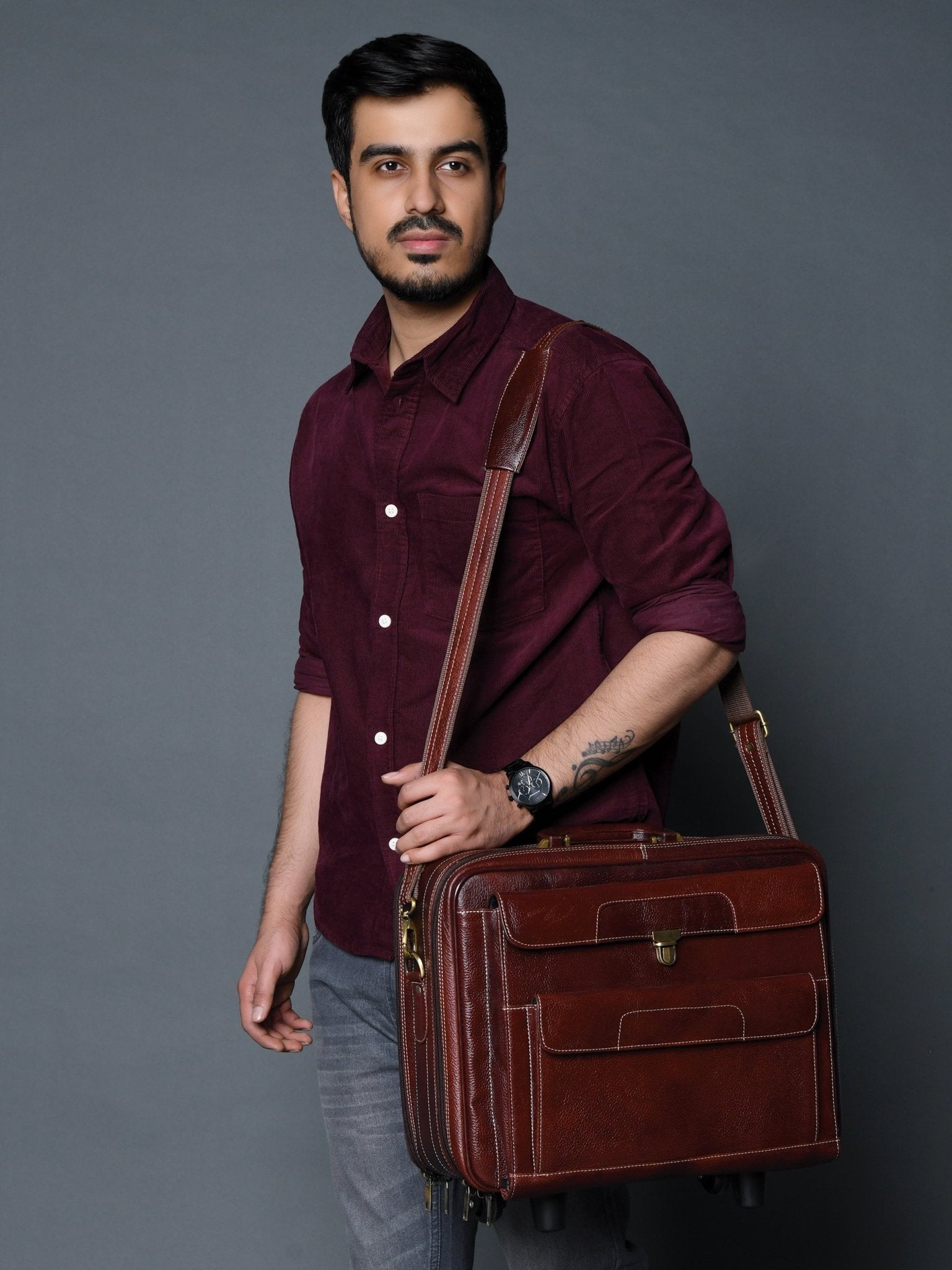 Wanderer Leather Trolly Suitcase Bag - Overture Gifts