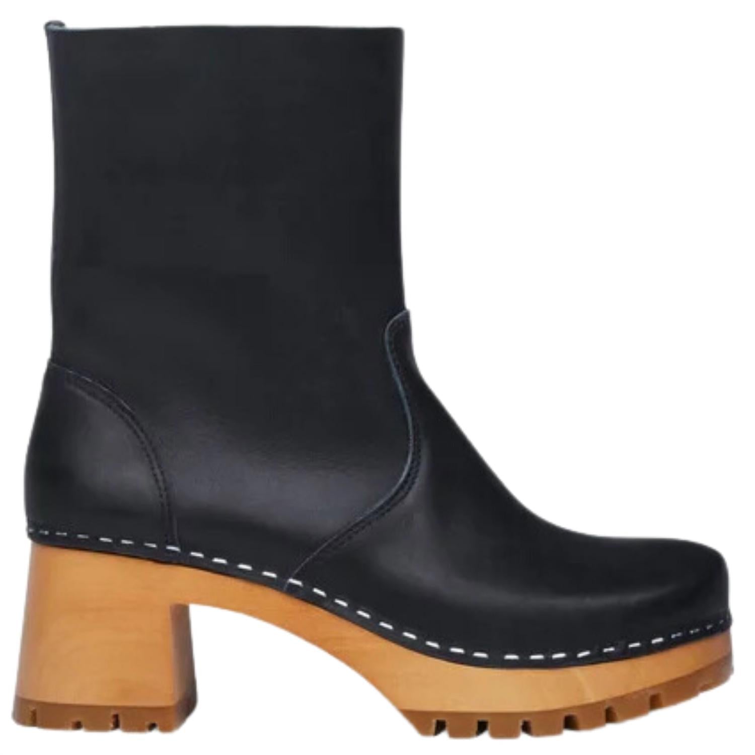 Women's Plain Boot - Overture Gifts